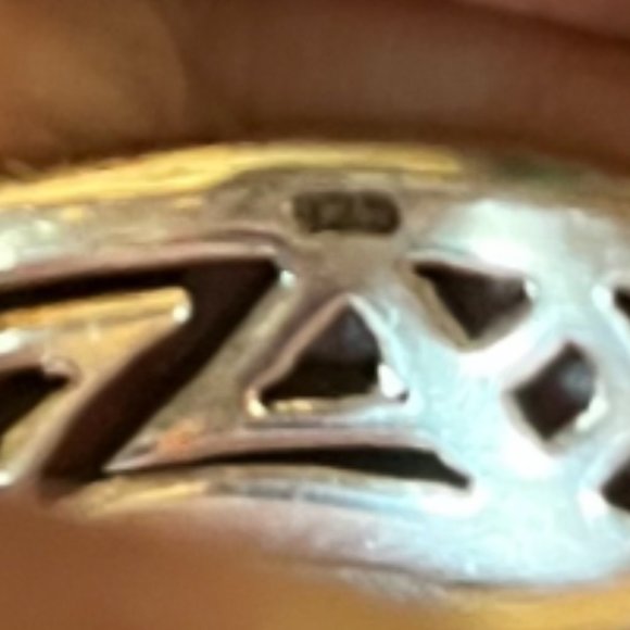 Men's Celtic Knot Ring 925 Sterling Silver Stamped Size 9.5 - Picture 2 of 5